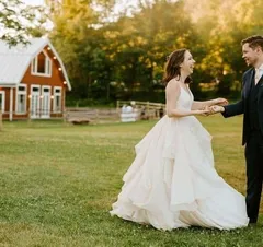 Maddy & Phil, An Eclectic Full Moon Resort Wedding