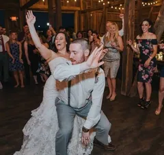 Sam & Zac, A Pennsylvania Wedding At Olde Homestead