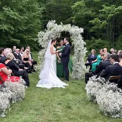 Sandra & Morgan, Incredible Energy At A Foxfire Mountain House Wedding