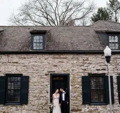 Sara & Paul, A Winter Weding At The Senate Garage